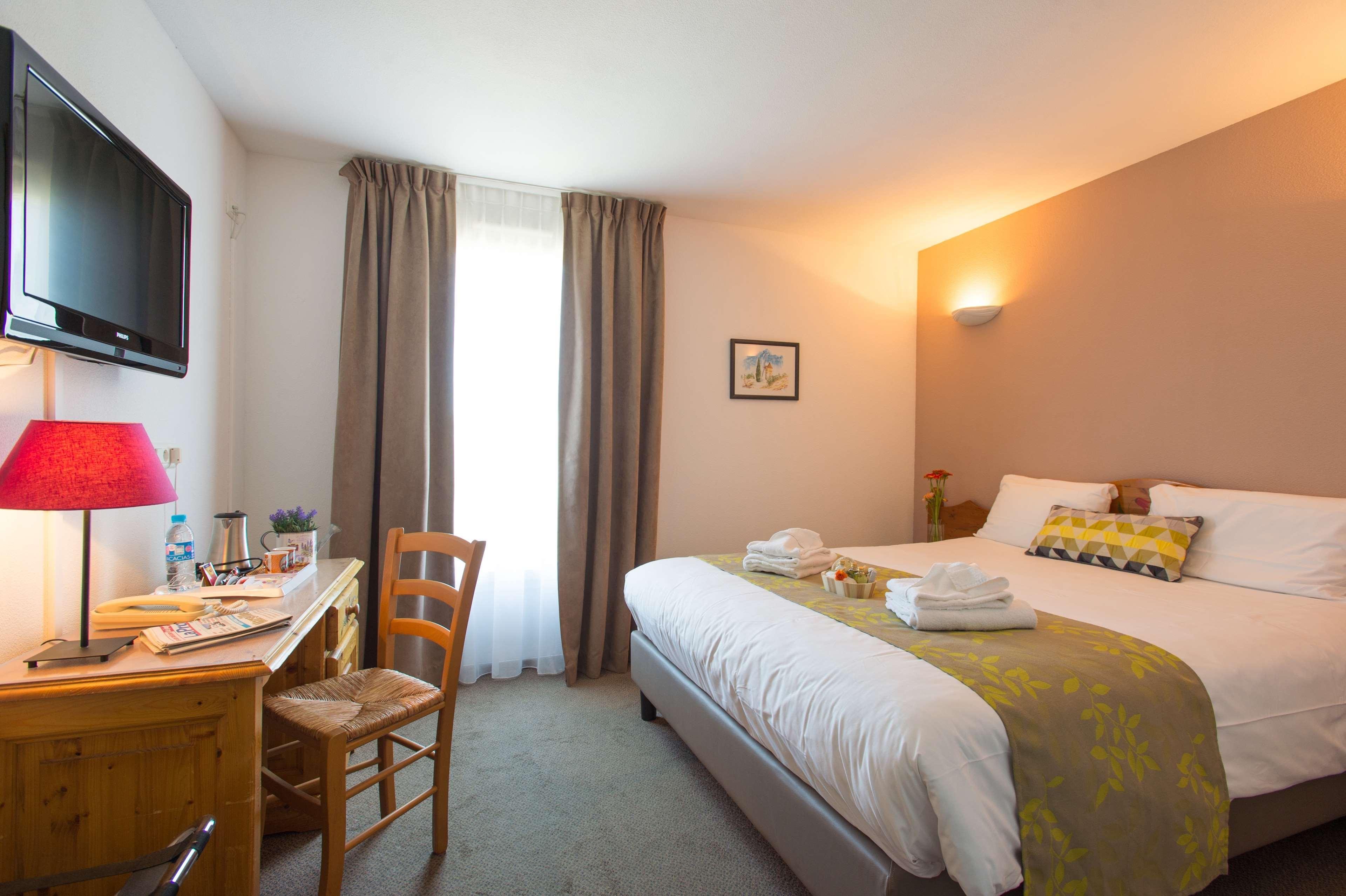 Best Western Hotel Aurelia Maussane-les-Alpilles Exterior photo
