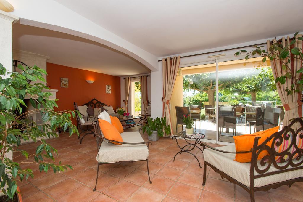 Best Western Hotel Aurelia Maussane-les-Alpilles Exterior photo